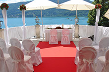 Dream wedding at the lake